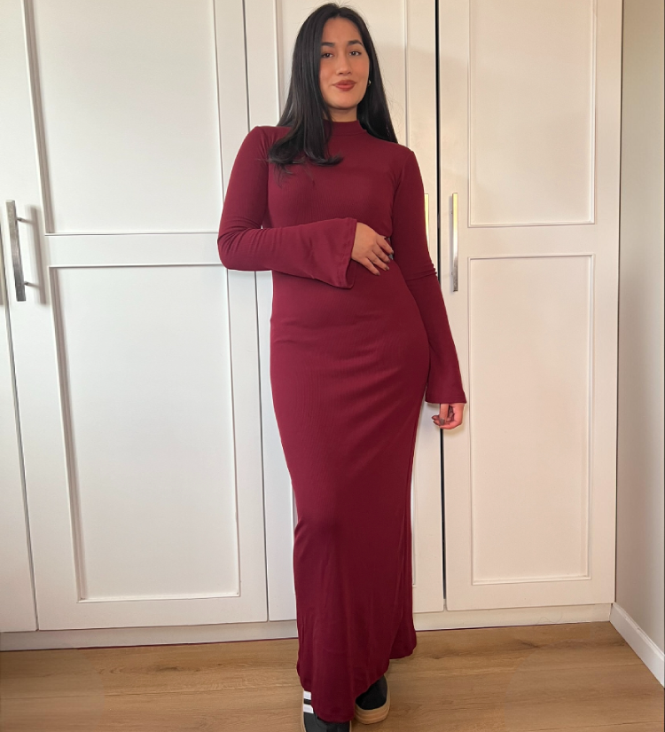 Vestido Volado Vino